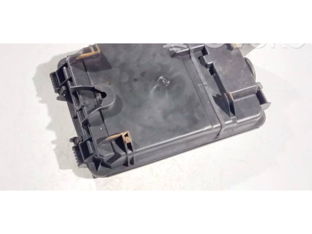 Блок предохранителей  8d0927613, 8D0927613   Audi A6 S6 C5 4B    