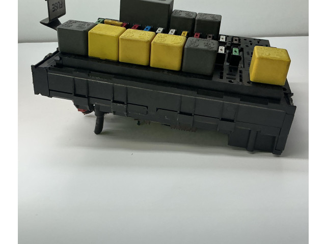 Блок предохранителей A727520, 183A.1000 Fiat Coupe