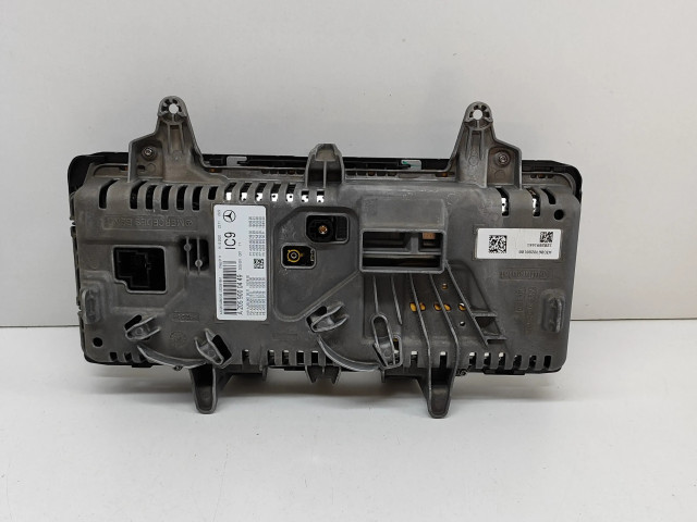 Přístrojová deska Mercedes-Benz GLC X253 C253 2020 A2059000449, A2059010021