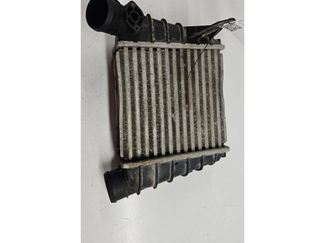 Интеркулер  6Q0145804A   Volkswagen Polo 