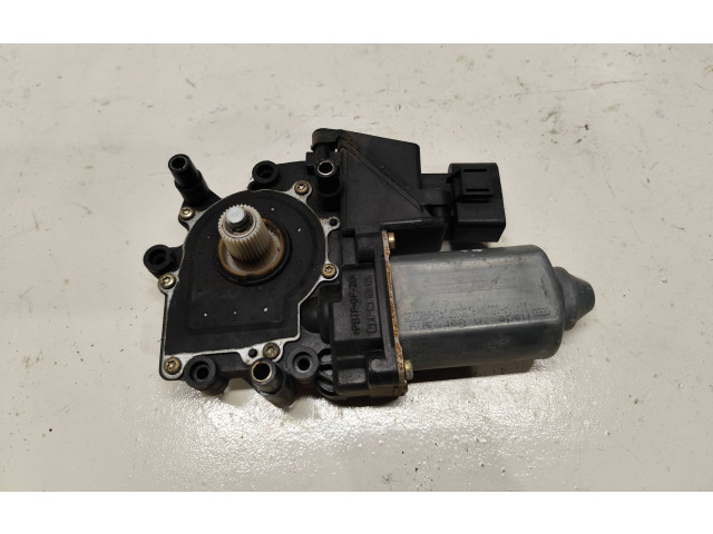 Передний двигатель механизма для подъема окон Audi A4 S4 B5 8D 1999 - 2000 года