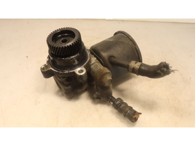 Насос усилителя руля     Mazda 323