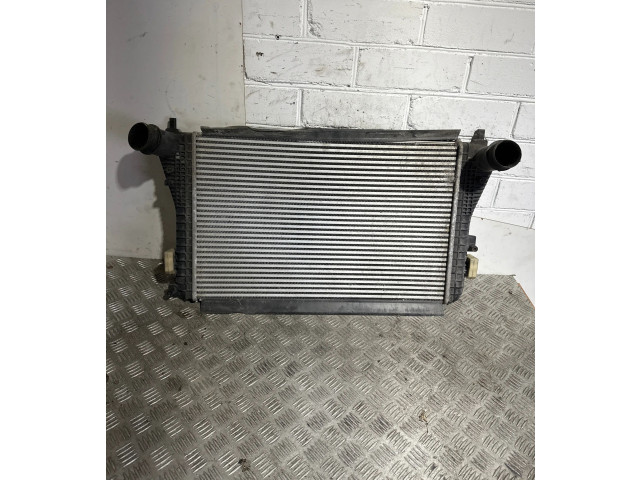 Интеркулер  3C0145805AK   Volkswagen PASSAT CC 