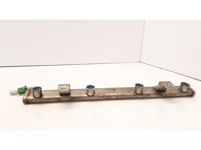 Vstřikovací lišta 04891575AA, 04891575 Chrysler Sebring (JS) pro benzínový motor 2.4