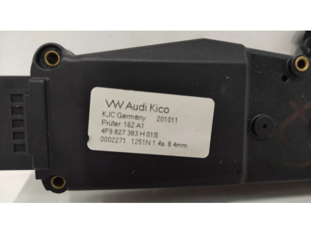 Притягиватель задней крышки