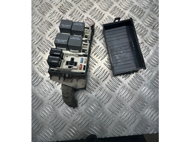 Блок предохранителей Jeep Grand Cherokee для двигателя EXF