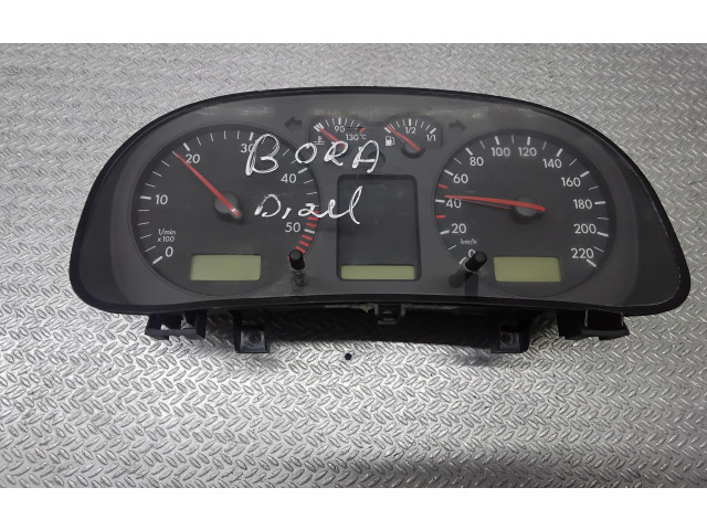 Панель приборов 1J0919881E Volkswagen Bora