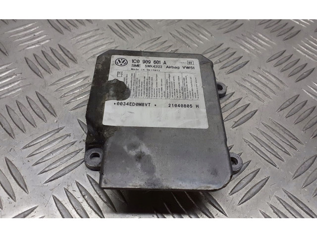 Блок подушек безопасности 1C0909601 Skoda Fabia Mk2 (5J)