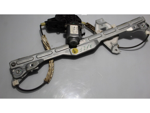 Передний комплект электрического механизма для подъема окна