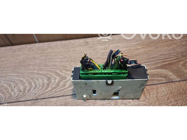 Блок управления 9472461   Volvo V70