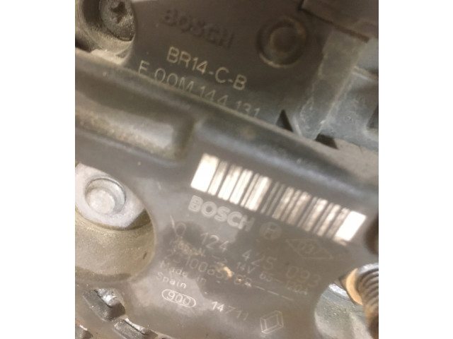 Генератор 231008578R Renault Clio III