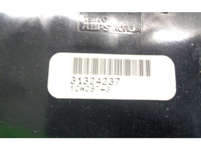 Блок управления климат-контролем 31324237 Volvo S40