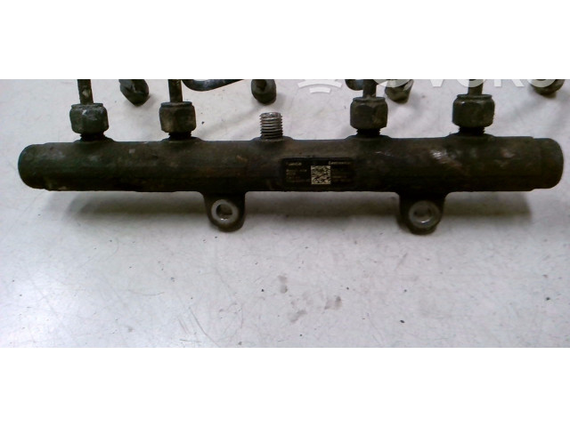 Топливная рампа 1717578 Ford Transit Custom