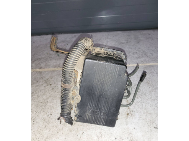 Блок АБС MR955426 Mitsubishi L200 1996 - 2006 года