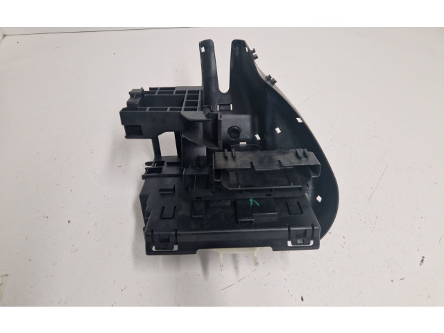 Блок предохранителей 5Q1941395 Audi A3 S3 8V