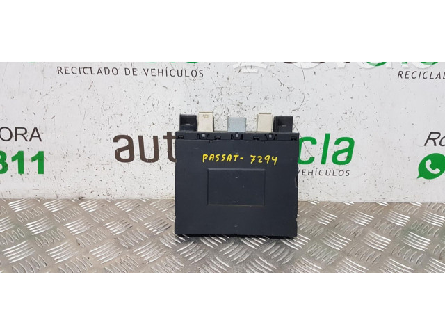 Pojistková skříňka 3C0937049 Volkswagen PASSAT