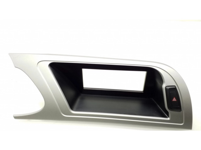 Другая деталь салона