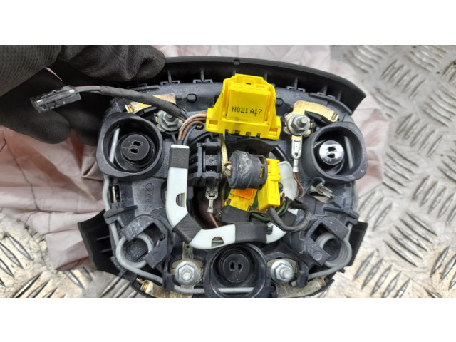 Подушка безопасности водителя 4M0880201P Audi Q7 4M