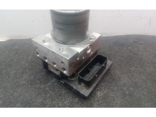 Блок АБС BOSCH BMW X3 E83 2003 - 2010 года