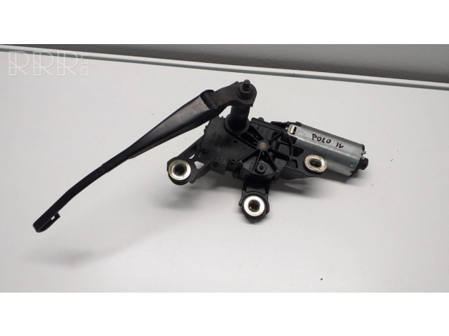 Двигатель стеклоочистителя заднего стекла