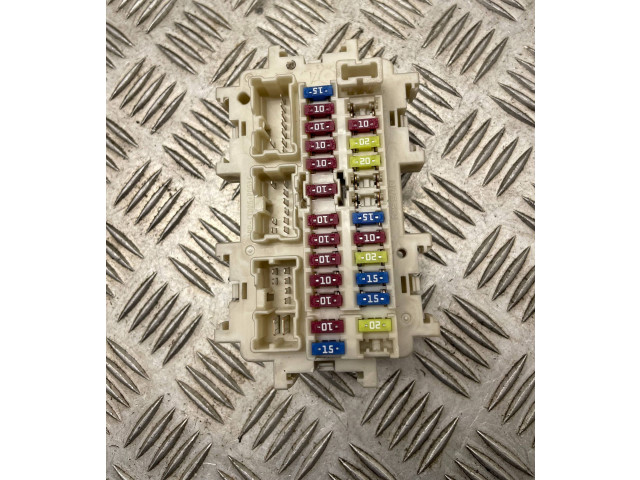   Pojistková skříňka c0895   Nissan Murano Z51 2012