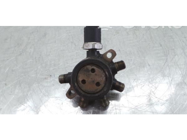 Топливная рампа 8200057232, 51HP02-02 Renault Clio II