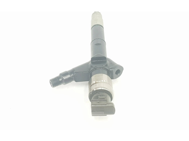Форсунка 16600EB30A, 16600EB300 Nissan Navara YD25DDTI