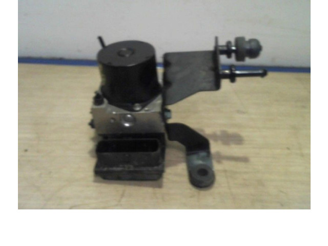 Блок АБС 7701067629, 7701067629 Renault Clio II 2001 - 2005 года