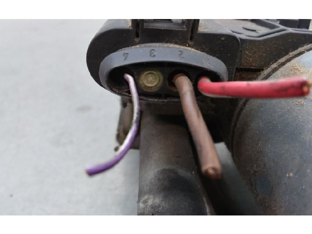 Vstřikovač 1K1955119E, 0390241975   Volkswagen Eos    BMM 