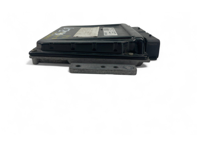 Řídící jednotka S118303103A, 8200127648 Renault Clio IV 2012