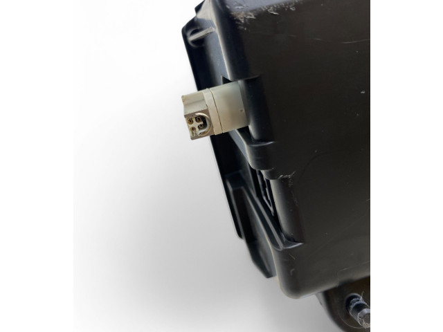 Дисплей    32233452   Volvo XC90