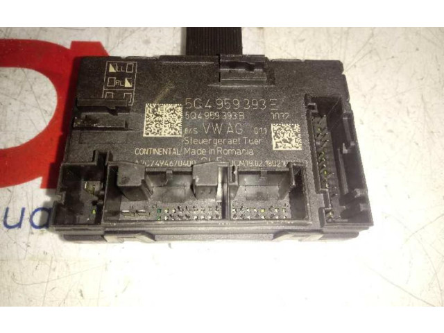 Блок комфорта 5Q4959393E Skoda Octavia Mk3 (5E)