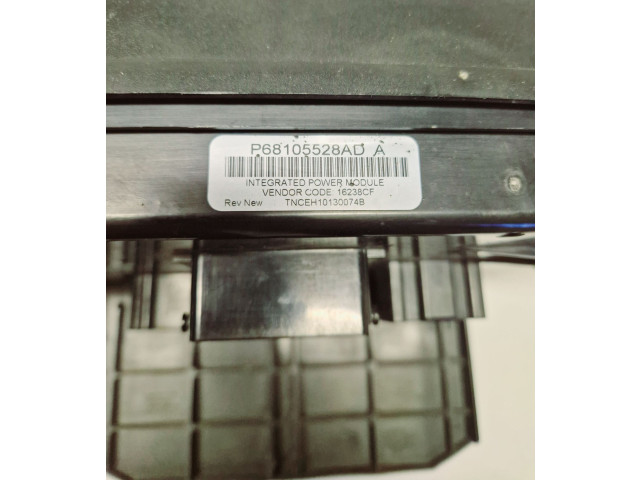 Блок предохранителей P68105528ADA, 68044658AA Dodge Challenger