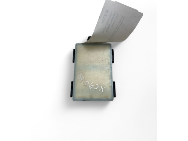 Датчик слепых зон 31476331 Volvo XC90