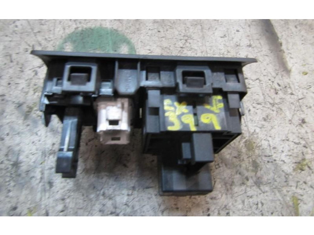 Блок управления Renault Clio III