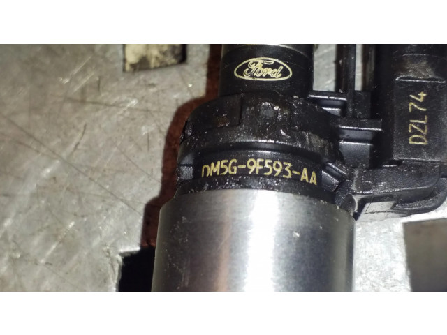 Vstřikovač DM5G9F593AA, 0261500221 Ford Focus pro benzínový motor 1.0