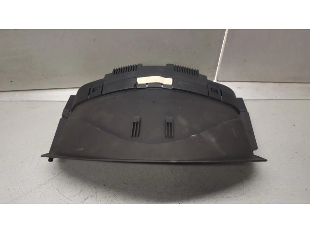 Přístrojová deska Mercedes-Benz C W203 2003 A2035403911