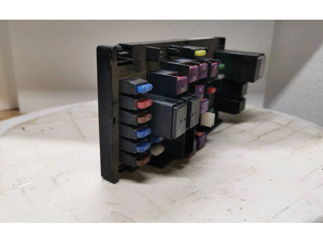 Блок предохранителей 82241SC020, 812506   Subaru Forester SH    