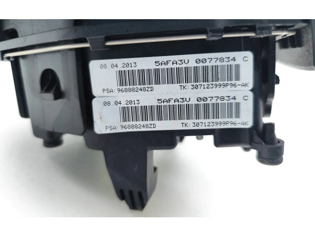 Подушка безопасности водителя 96888248ZD Citroen DS4