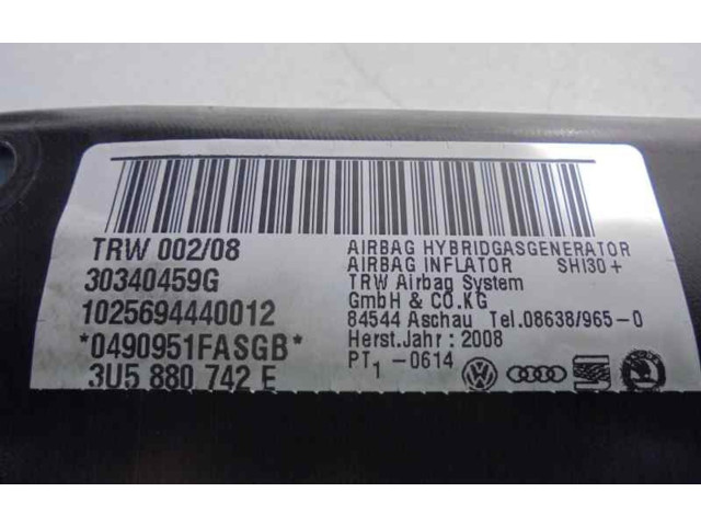 Подушка безопасности двери 3U5880742E Skoda Superb B5 (3U)