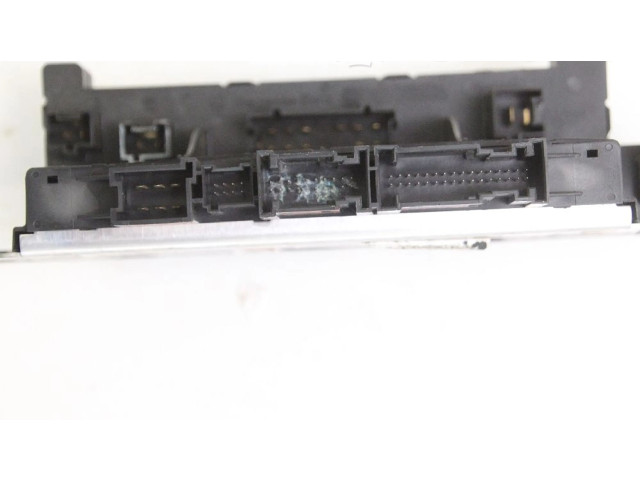 Блок предохранителей 2305453032, 2305453032   Mercedes-Benz SL R230    