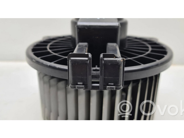 Вентилятор печки 2727000221 Subaru Legacy