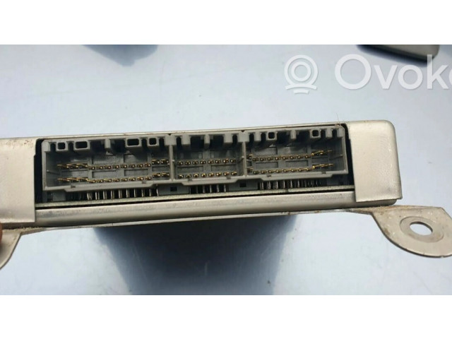 Řídící jednotka E2T81671M, Z50918881B Mazda 323 F 1996