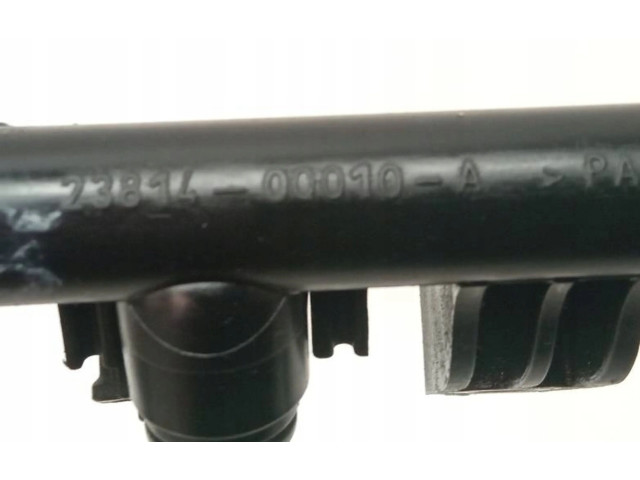 Топливная рампа 238140Q010A   Smart ForTwo I  