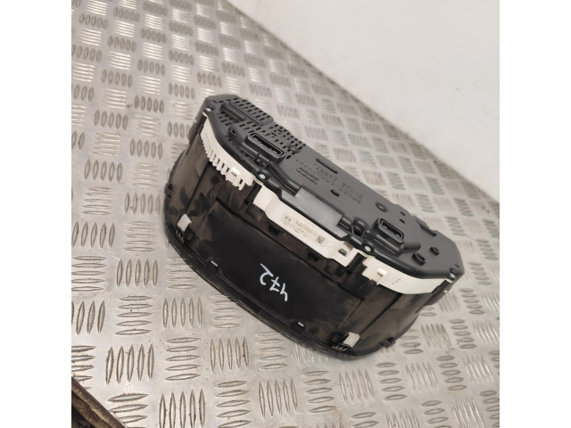 Панель приборов 8380053672 Lexus IS 220D-250-350