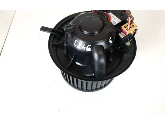 Вентилятор печки 1k1820015c, f987684b Skoda Octavia Mk2 (1Z)