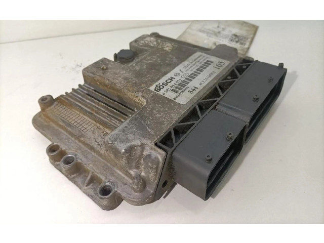 Блок управления двигателя 51853776   Lancia Delta