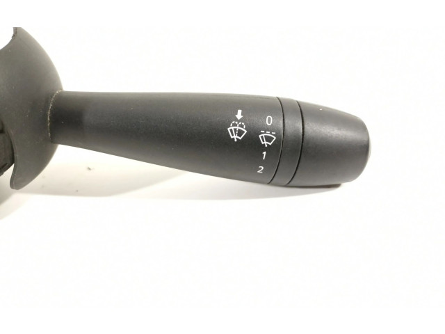 Ручка стеклоочистителей 681728631R   Dacia Dokker