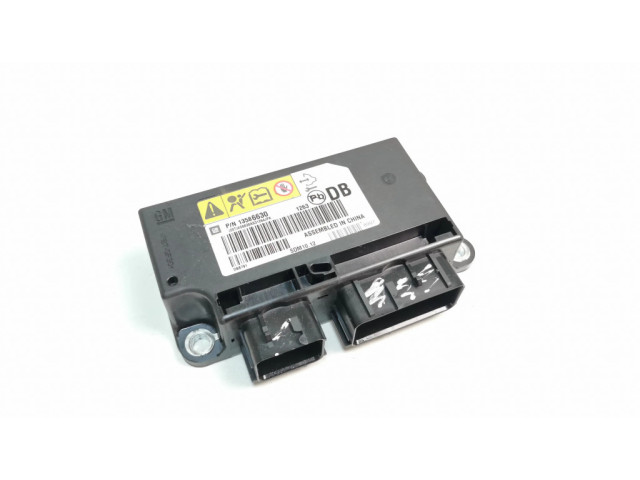 Блок подушек безопасности 13586630 Chevrolet Trax