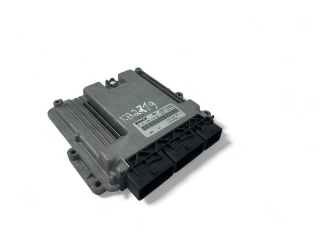 Блок управления двигателем Блок управления 237102213R, 0281030439   Dacia Logan II